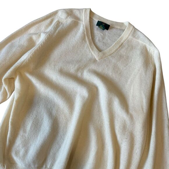 Club Room Vintage Light Yellow Pure Lambswool V-Neck Sweater - Picture 6 of 8